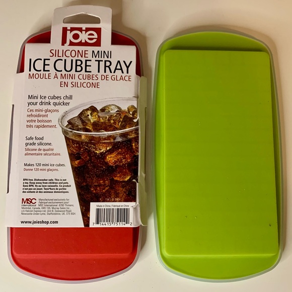 NWT Joie Silicon Mini Ice Cube Trays w Lids; 120 cubes per tray, Red & Green - Picture 4 of 7